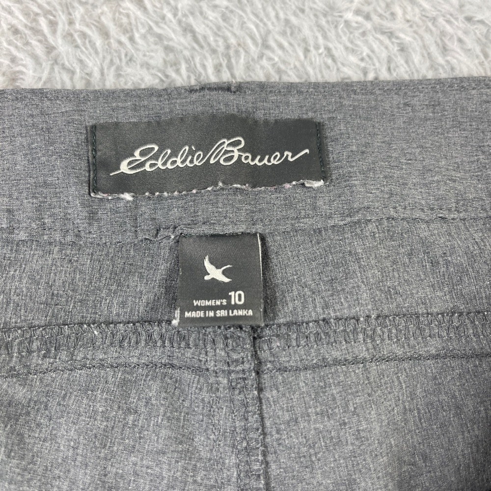 Eddie Bauer Flexion Amphib Shorts Womens 10 Gray Hiking Cargo Outdoor Stretch - Picture 2 of 12